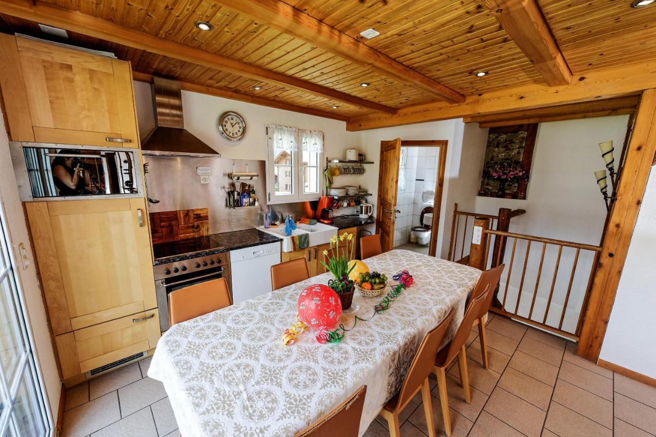 Swiss Holiday House Wilderswil Buitenkant foto